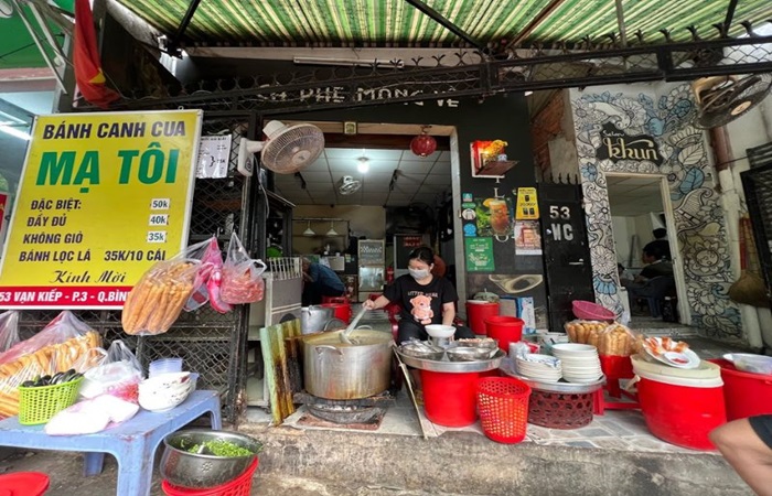 Quán bánh canh giò heo Sài Gòn