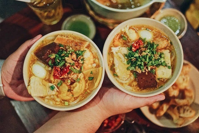 Quán bánh canh giò heo Sài Gòn