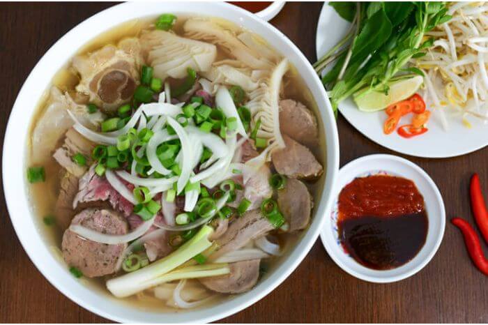 du lịch Sài Gòn ăn gì
