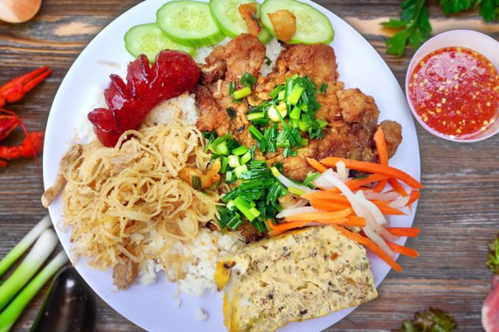 du lịch Sài Gòn ăn gì
