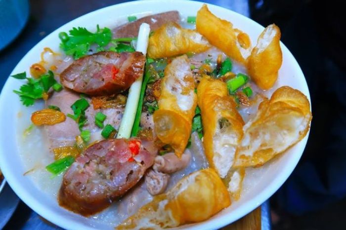 du lịch Sài Gòn ăn gì
