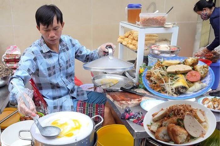 du lịch Sài Gòn ăn gì