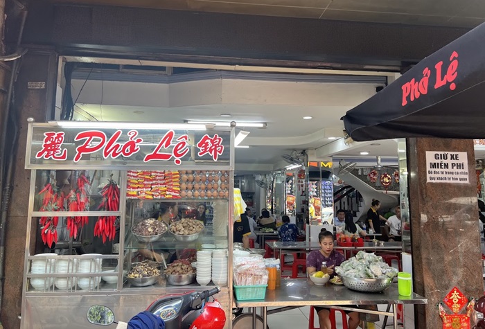 Quán phở Sài Gòn