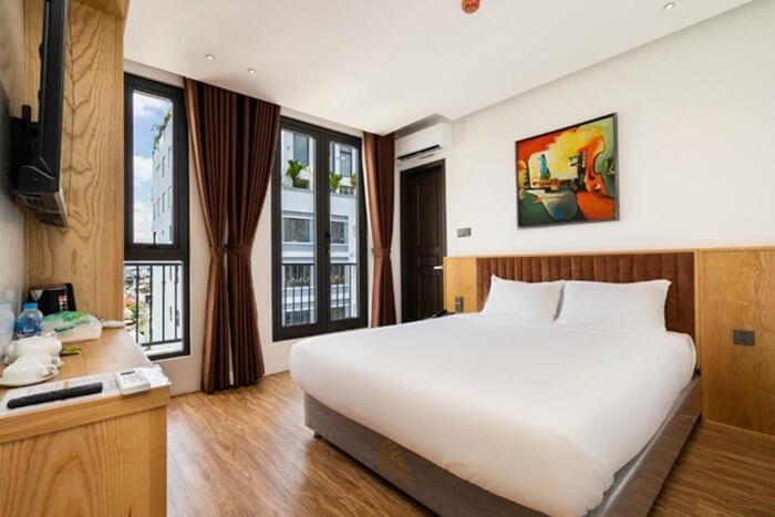 Khách sạn 2 sao Sài Gòn