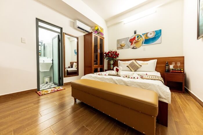 Khách sạn 2 sao Sài Gòn